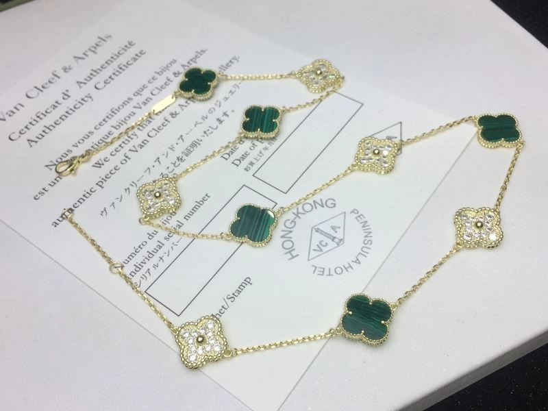 Vca Necklaces ComfortFit 255433