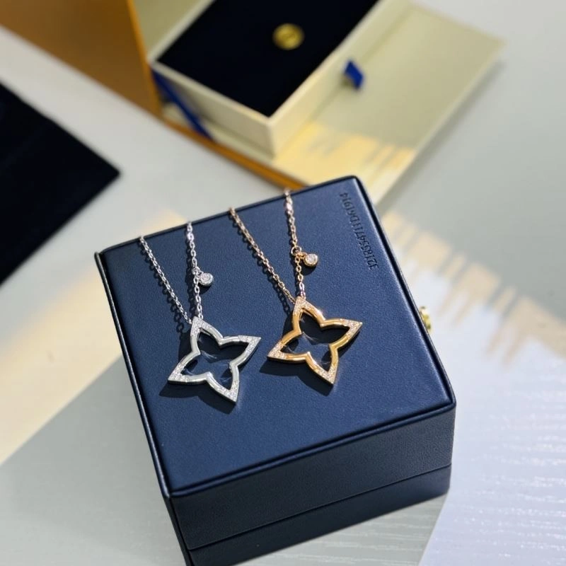 Vca Necklaces Stylish 255430