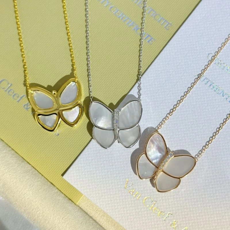 Resilient Vca Necklaces 255427