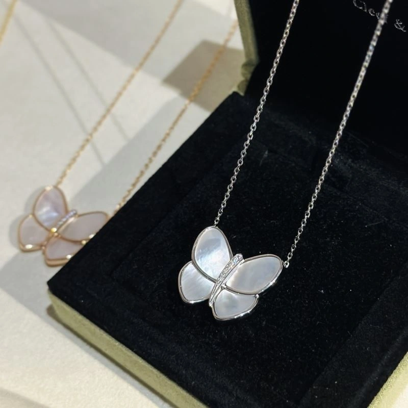 Resilient Vca Necklaces 255427