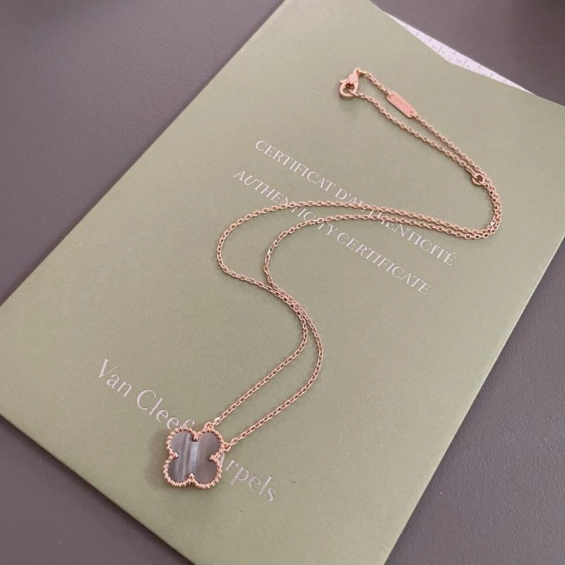 Vca Necklaces Functional 255419