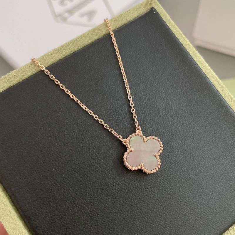 Vca Necklaces Functional 255419