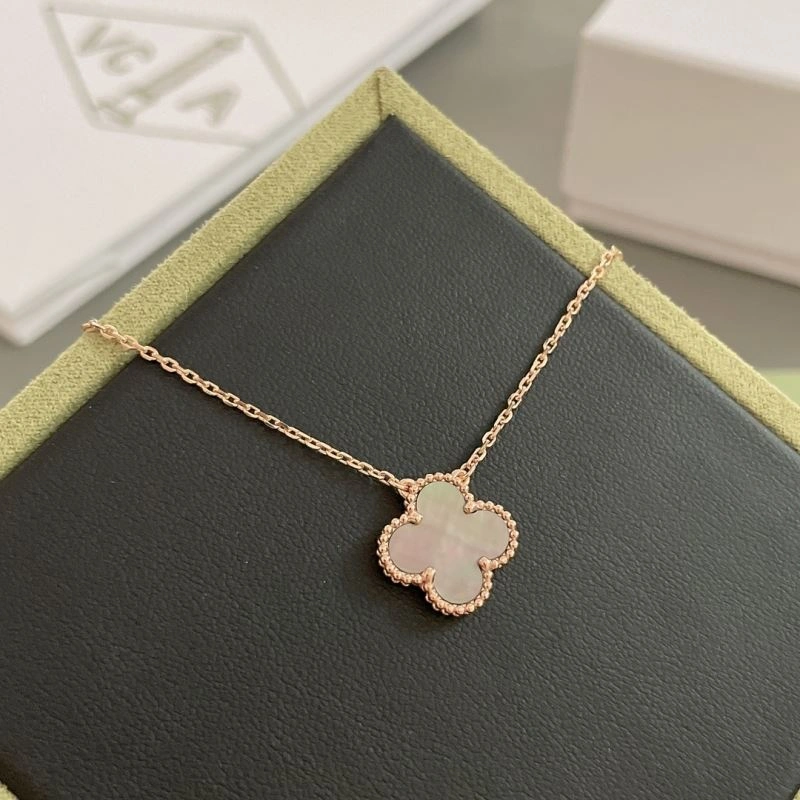Vca Necklaces Functional 255419