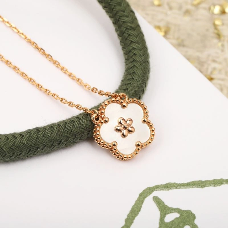 Modern Vca Necklaces 255516