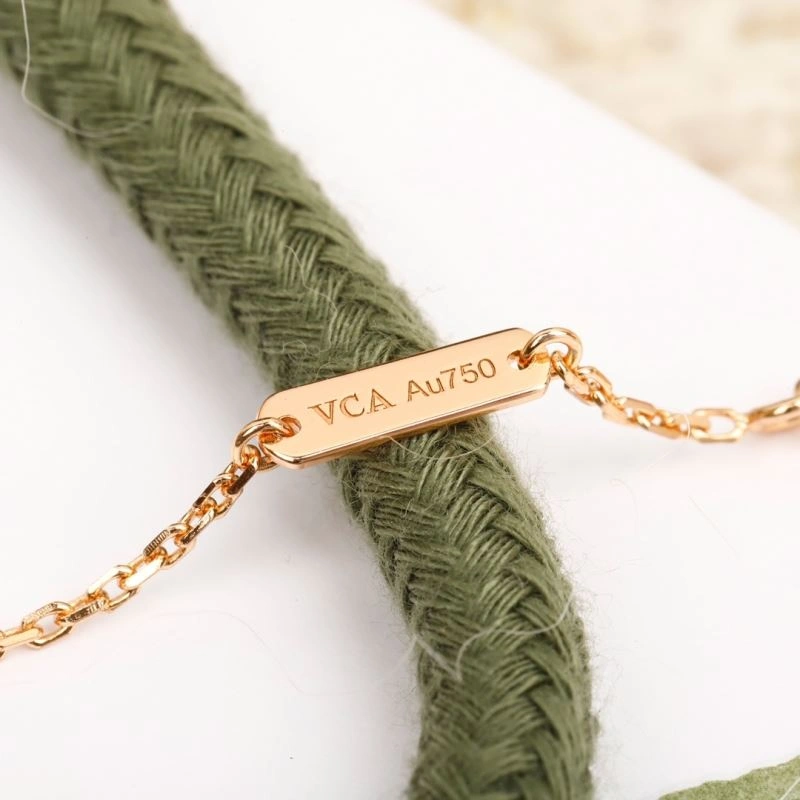 ZeroBulk Vca Necklaces 255520