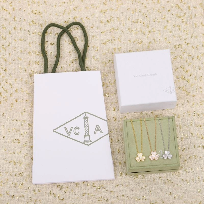 Vca Necklaces MultiPurpose 255539