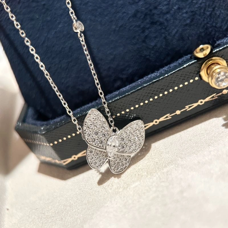 FreshLook Vca Necklaces 255535