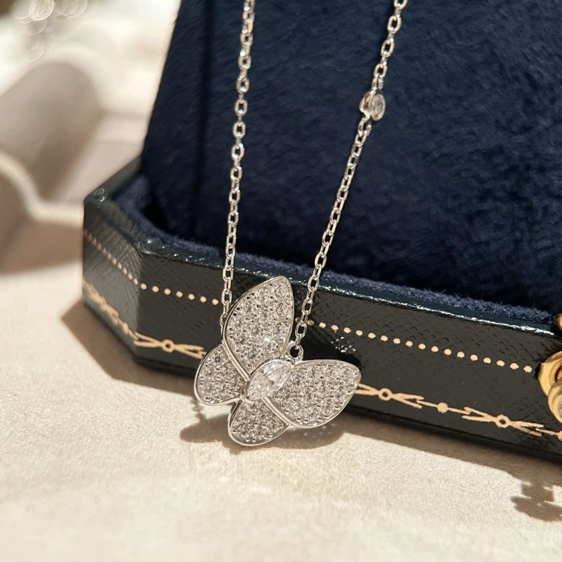 FreshLook Vca Necklaces 255535