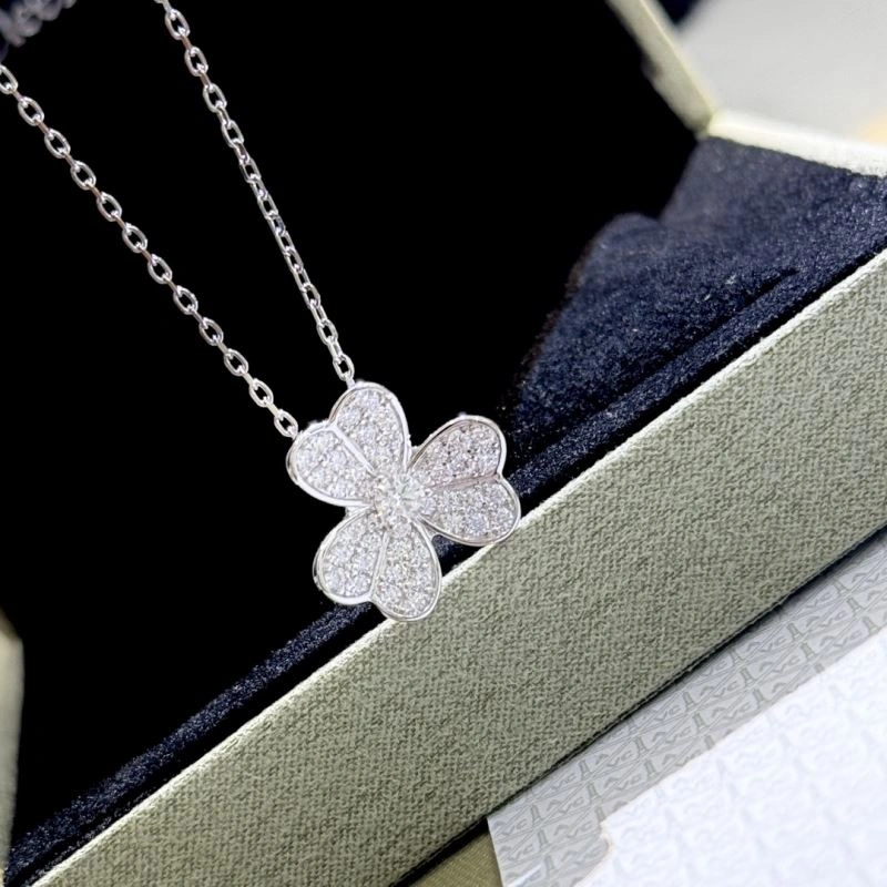 Sustainable Vca Necklaces 255532