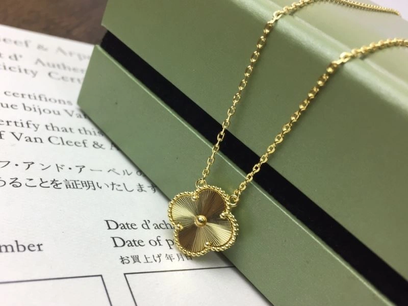 Sophisticated Vca Necklaces 255496