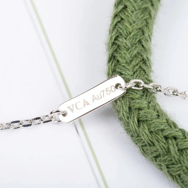 Fashionable Vca Necklaces 255470