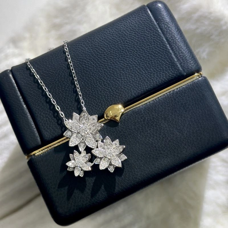 Vca Necklaces Affordable 255376