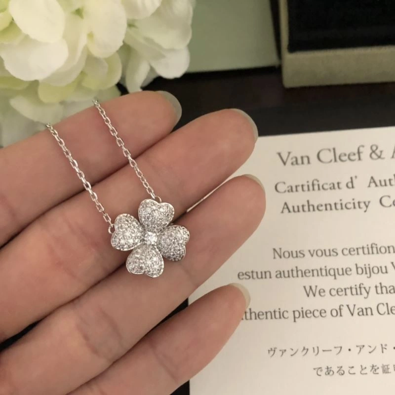QuickDry Vca Necklaces 255367