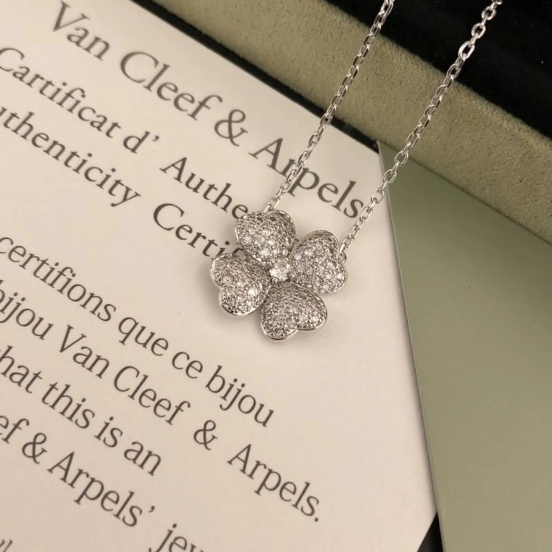 QuickDry Vca Necklaces 255367