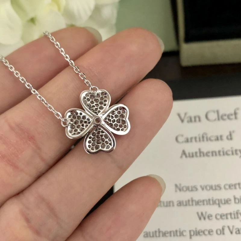 QuickDry Vca Necklaces 255367