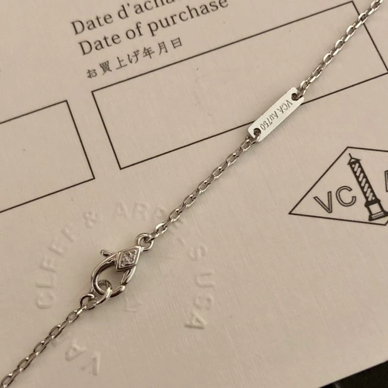 QuickDry Vca Necklaces 255367