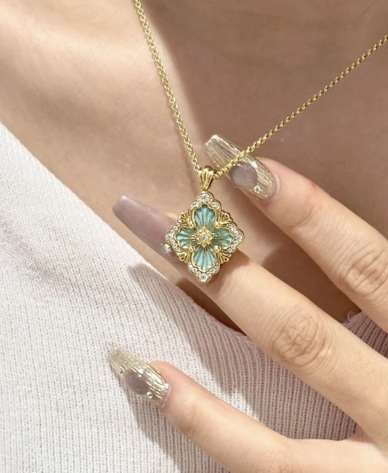 Vca Necklaces EasyCare 255356