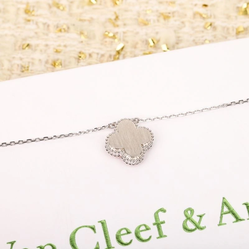 TimelessDesign Vca Necklaces 255348