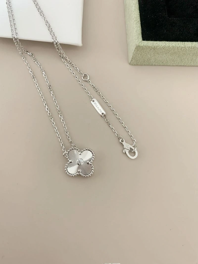 Vca Necklaces OnTrend 255349