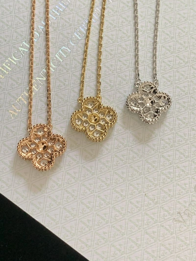Vca Necklaces ModernLook 255194