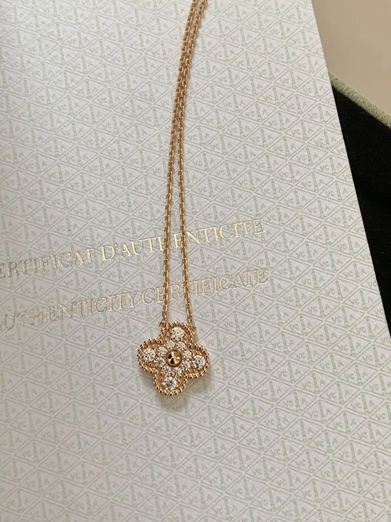Vca Necklaces ModernLook 255194