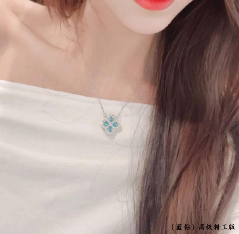 TechFriendly Vca Necklaces 255191