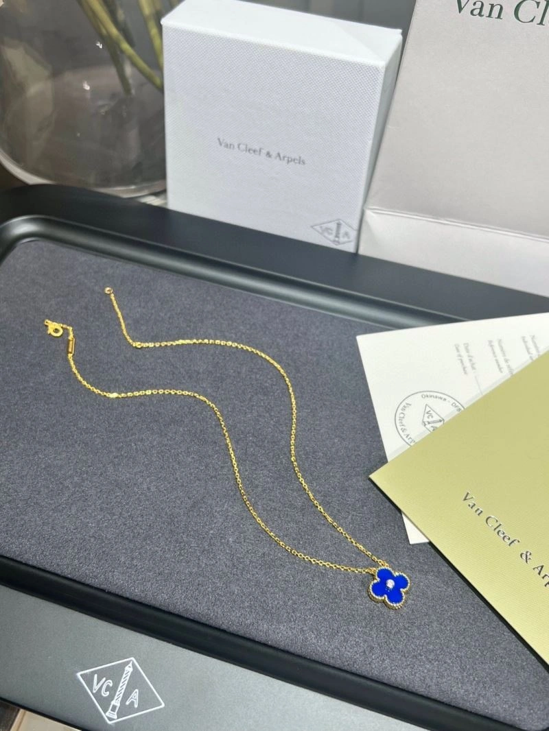 Vca Necklaces Youthful 255189