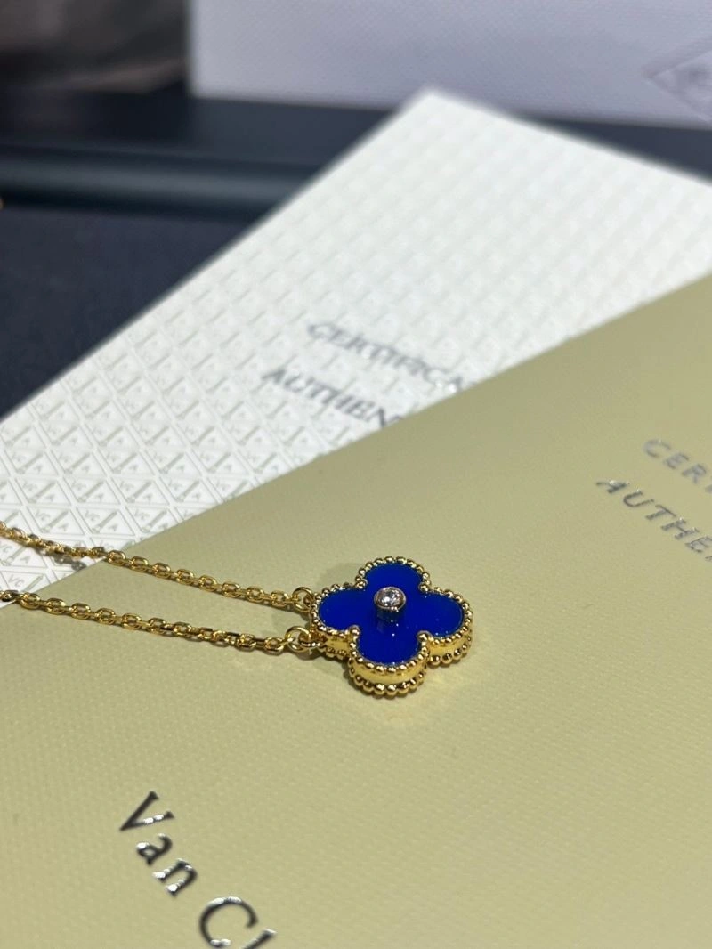 Vca Necklaces Youthful 255189