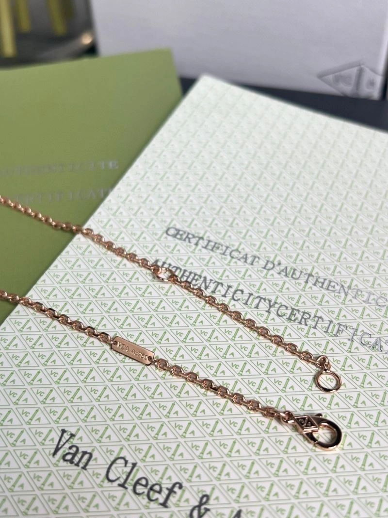 Vca Necklaces MoistureWicking 255187