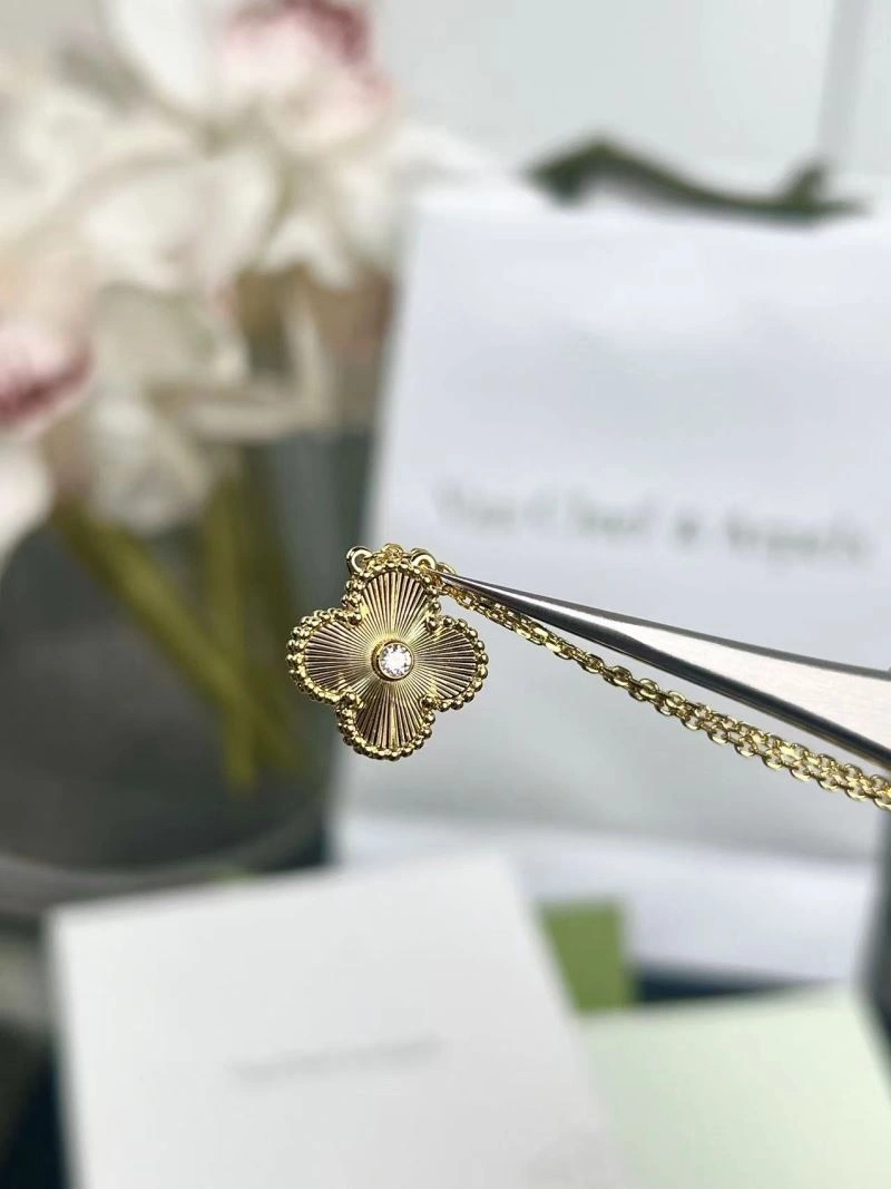 Vca Necklaces MultiPurpose 255156