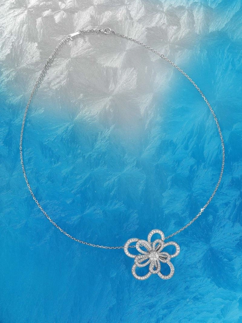 Seasonal Vca Necklaces 255170