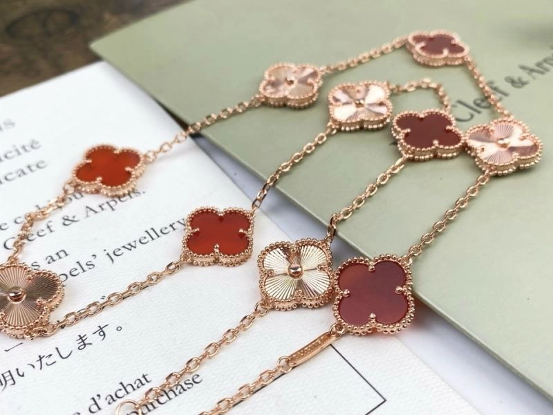 Vca Necklaces BestValue 255162