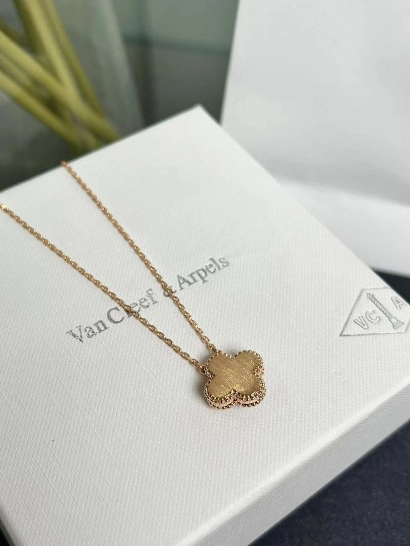 Vca Necklaces Refined 255173