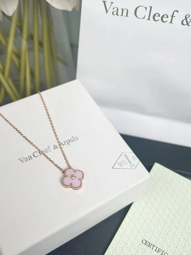 Vca Necklaces Efficient 255158