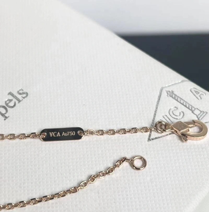 Vca Necklaces Efficient 255158