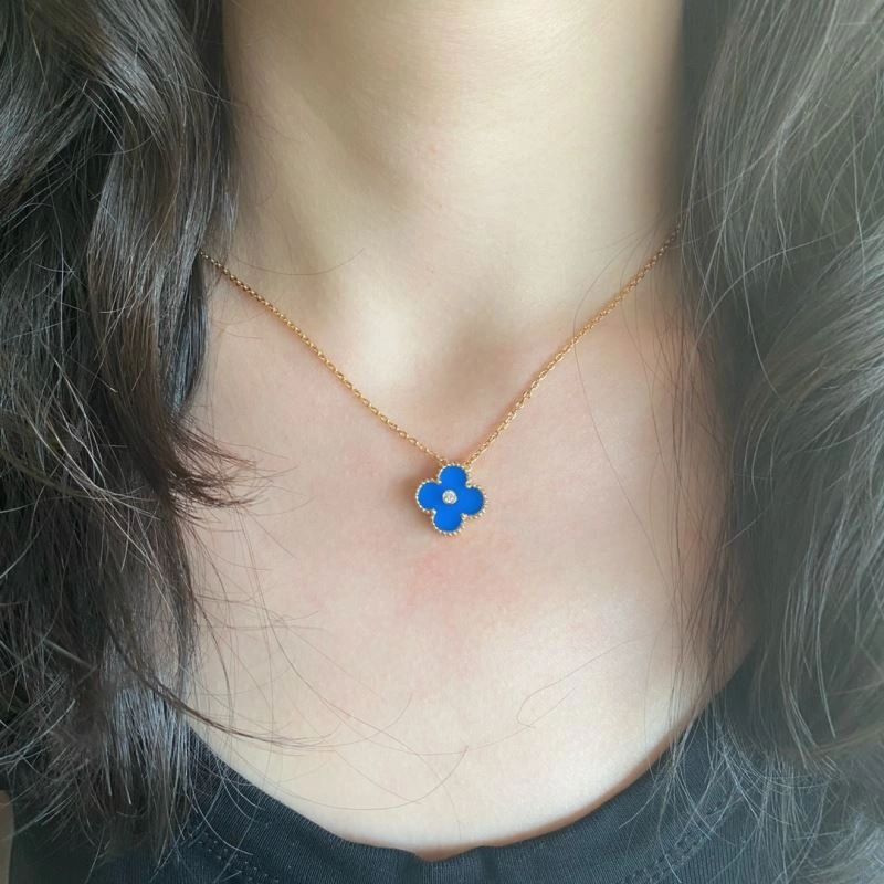 Vca Necklaces ModernLook 255161