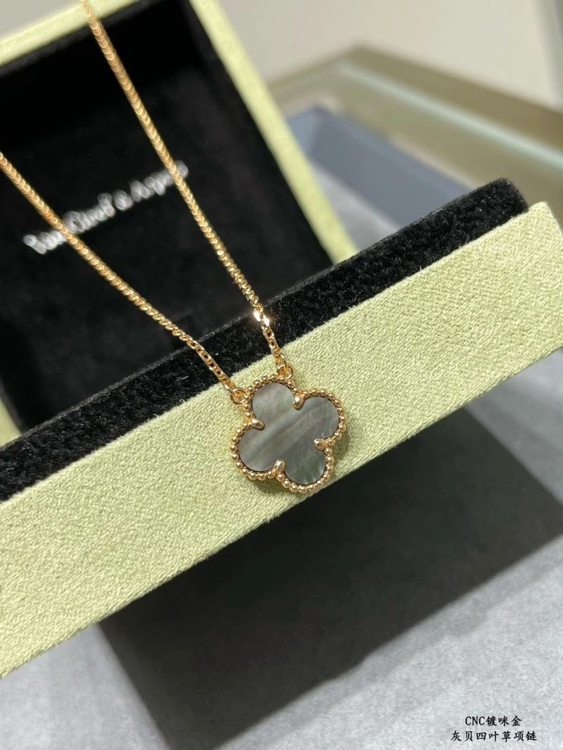 Vca Necklaces Soft 255168