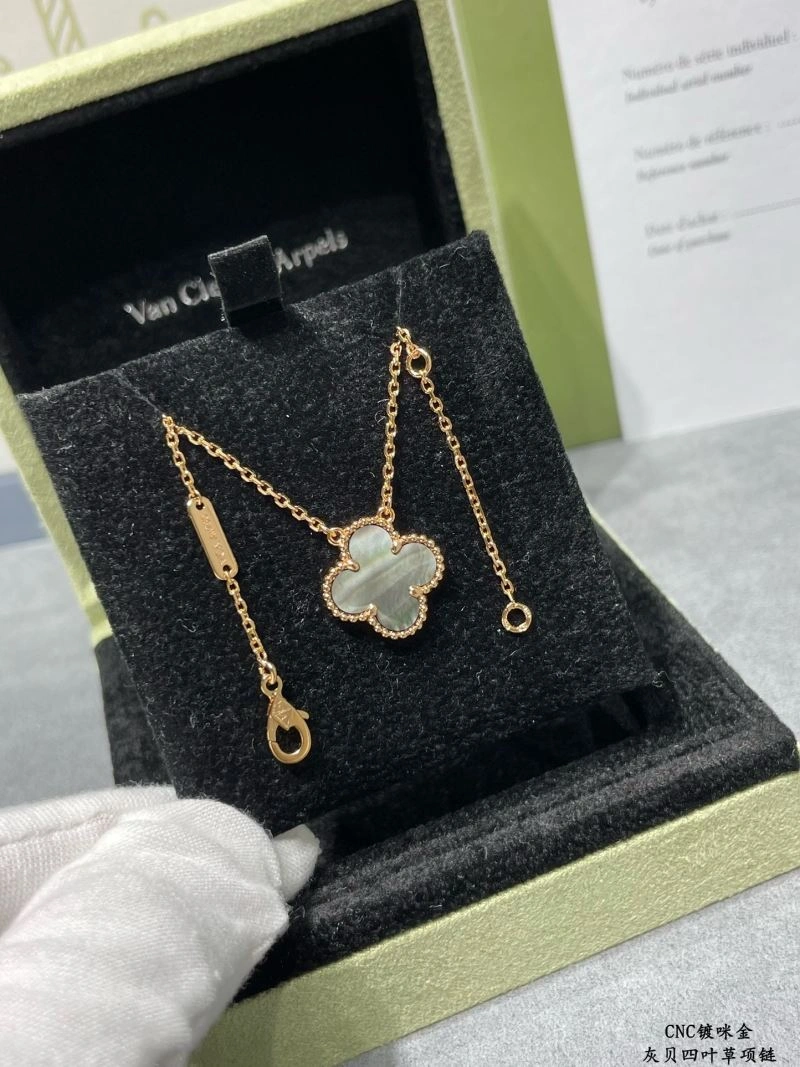 Vca Necklaces Soft 255168