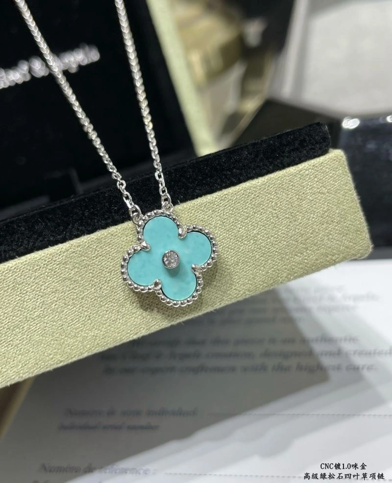 Vca Necklaces EasyCare 255138