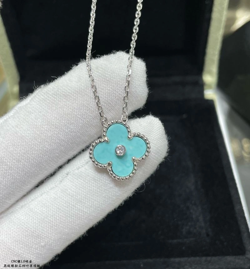 Vca Necklaces EasyCare 255138