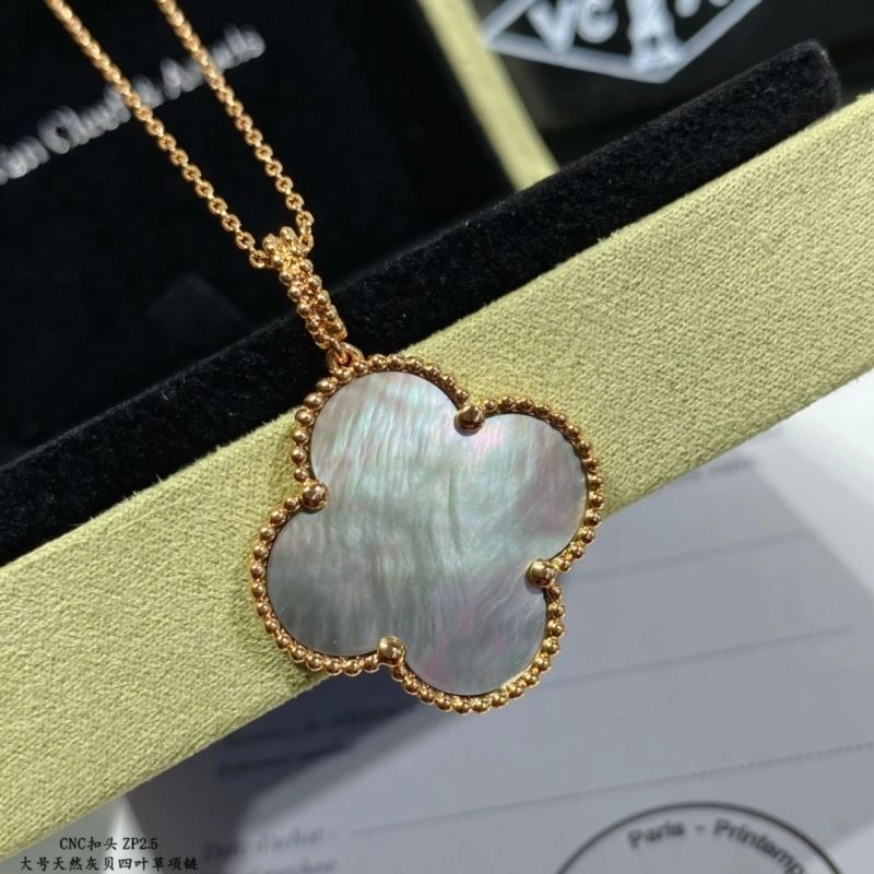 Vca Necklaces GoAnywhere 255124