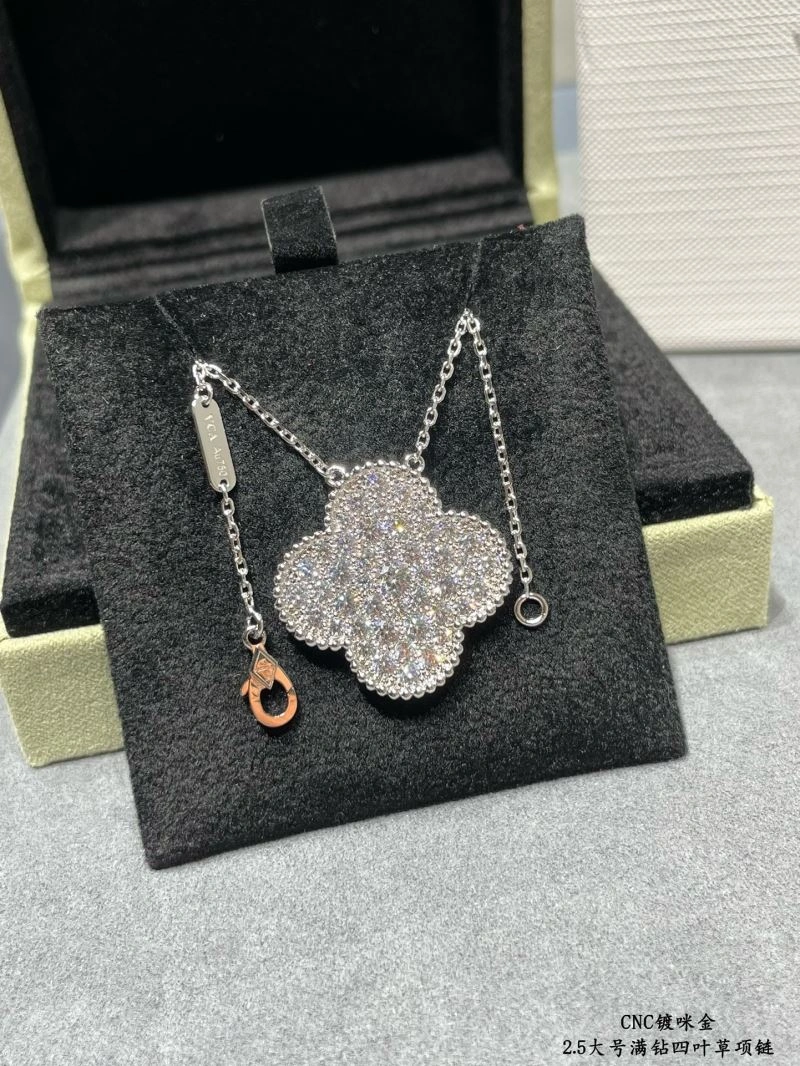 Vca Necklaces Modern 255121