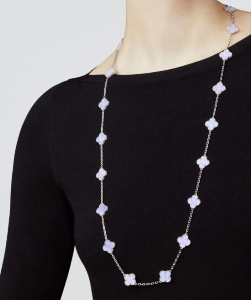 Vca Necklaces Versatile 255120