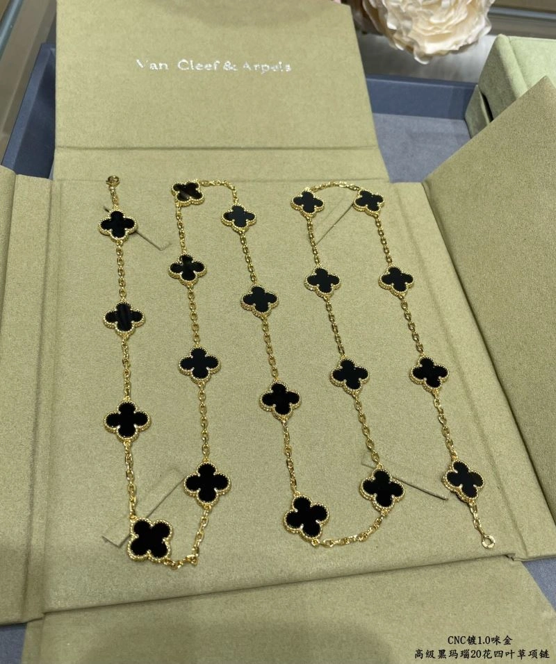 Vca Necklaces FashionForward 255129