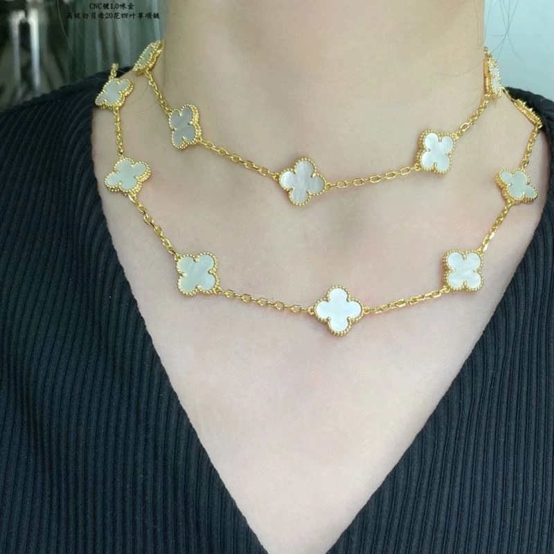 Vca Necklaces Colorful 255111