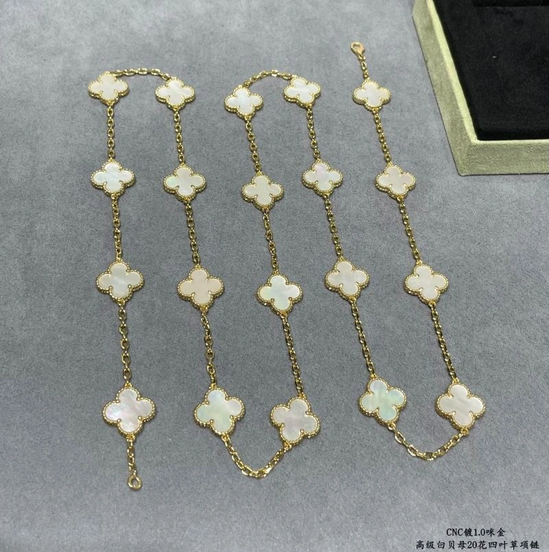 Vca Necklaces Colorful 255111