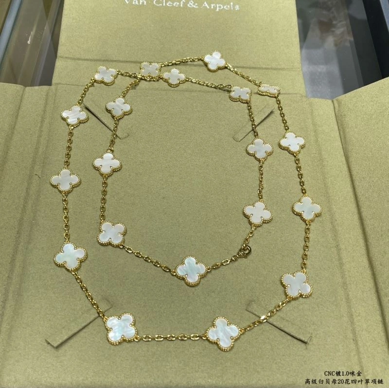 Vca Necklaces Colorful 255111