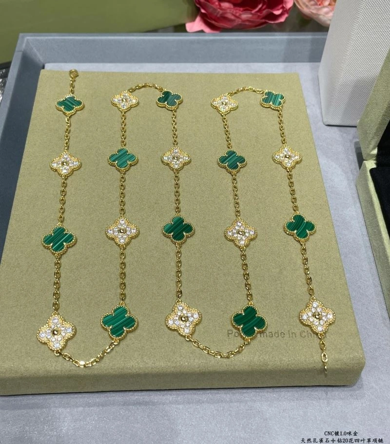 Casual Vca Necklaces 255113