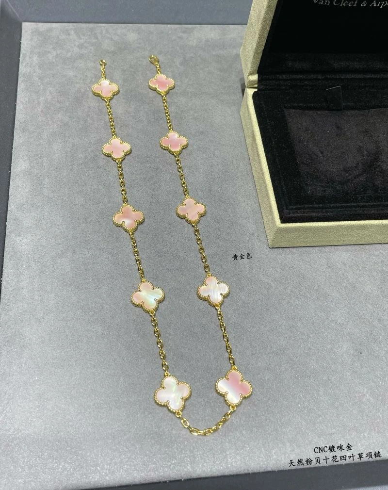 NewStyle Vca Necklaces 255135