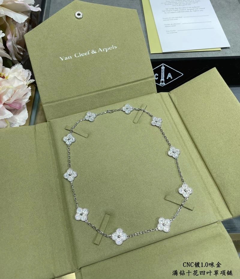 SmartChoice Vca Necklaces 255128